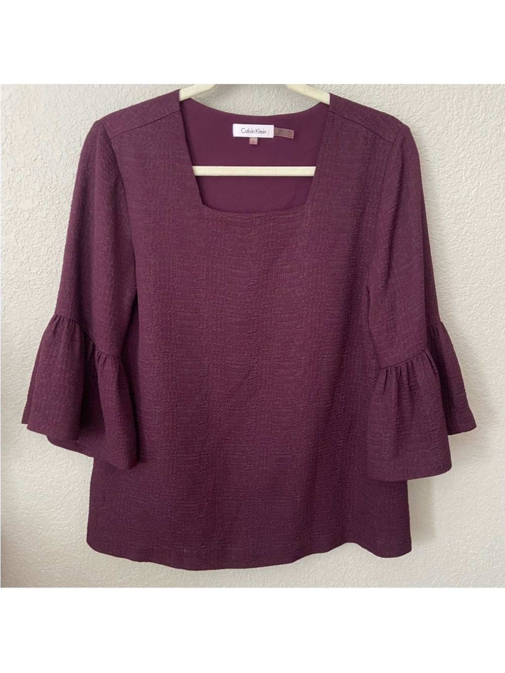 Like New! Calvin Klein Lined Crepe Square Neck Blouse Bell 3/4 Sleeves - Plum
